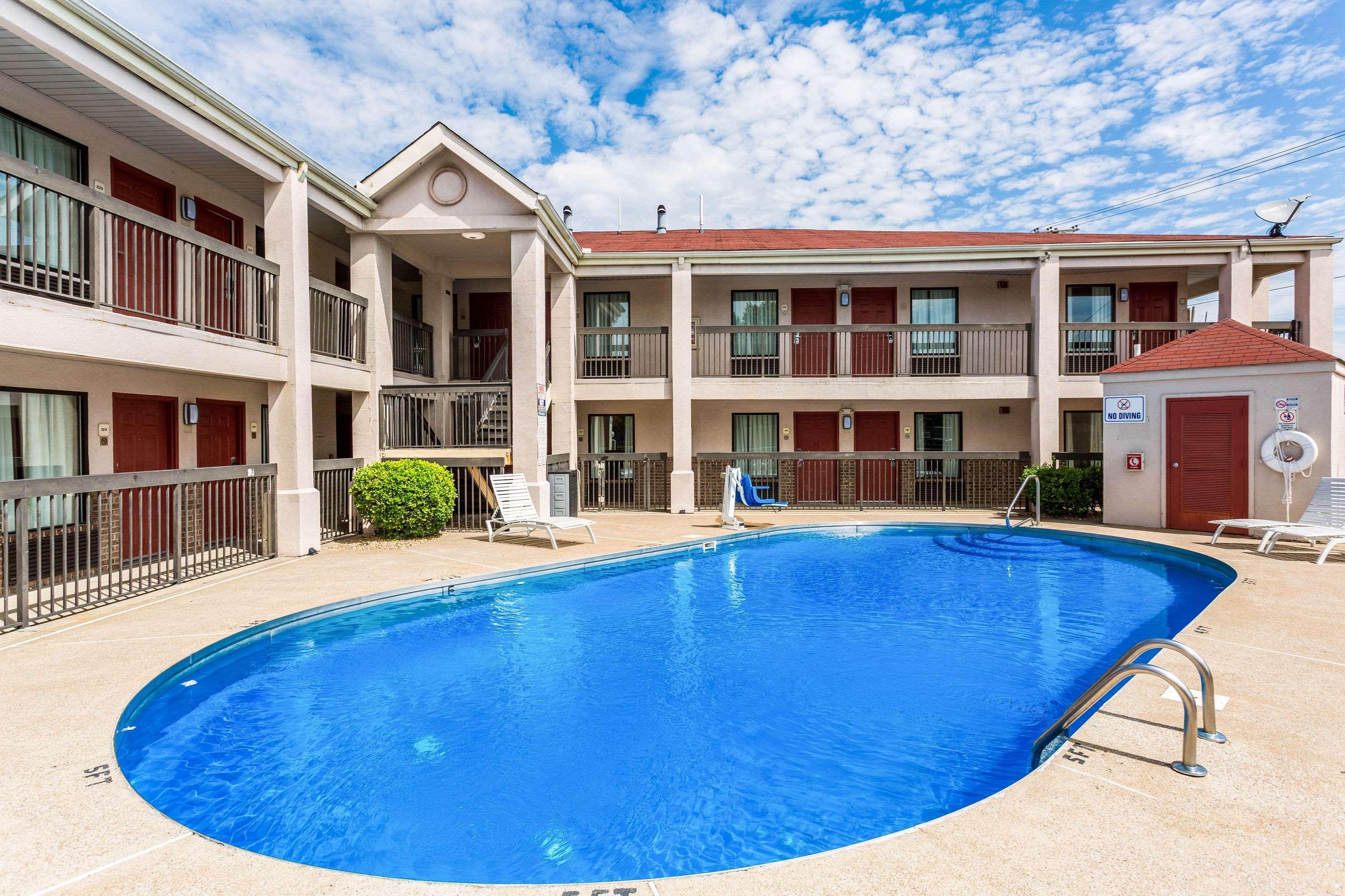 Econo Lodge Inn & Suites Murfreesboro Exterior foto