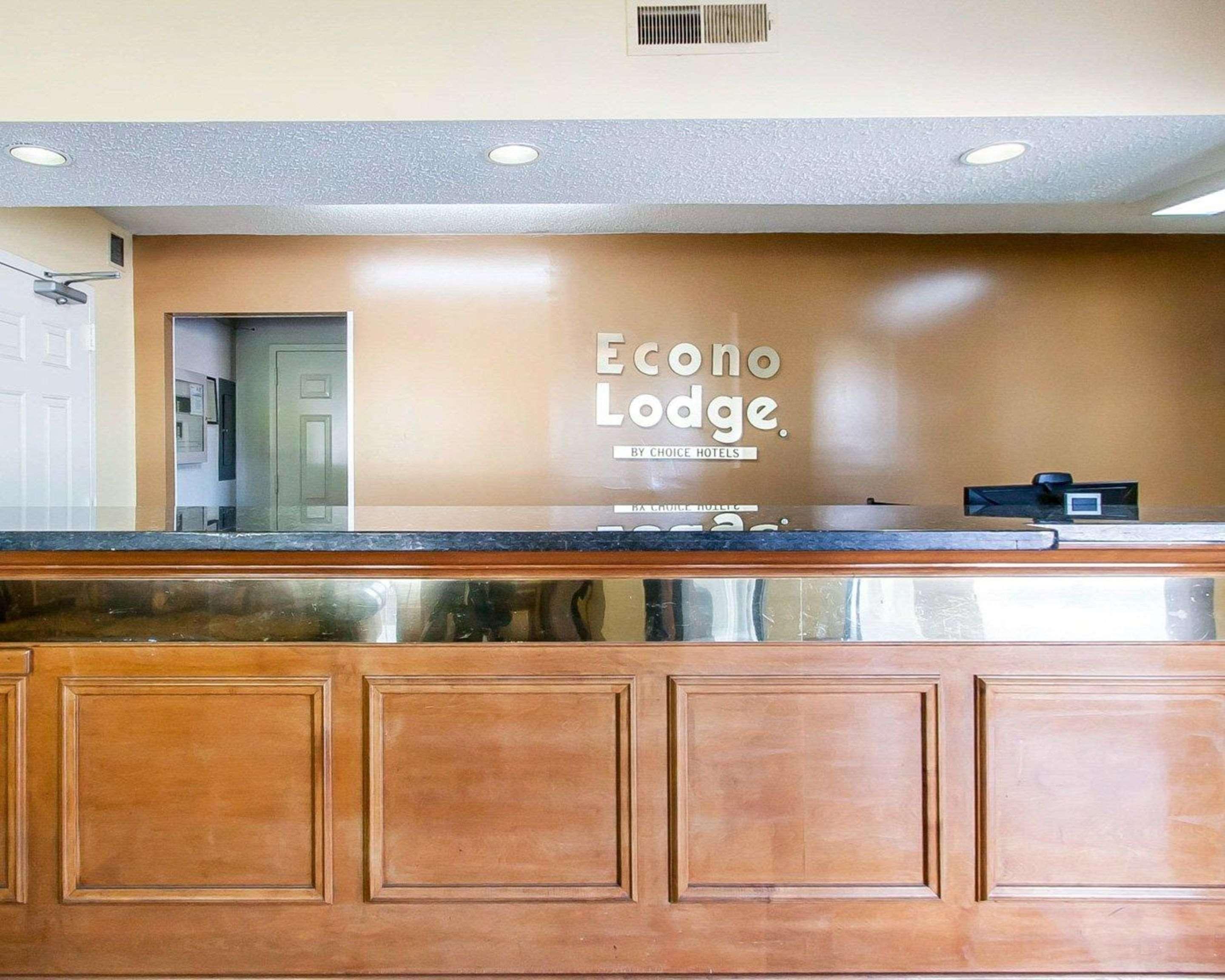 Econo Lodge Inn & Suites Murfreesboro Exterior foto